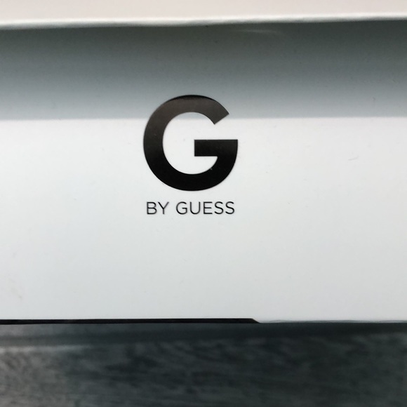 G by Guess headphones black on ear wired NWT headphones Guess - Picture 7 of 15